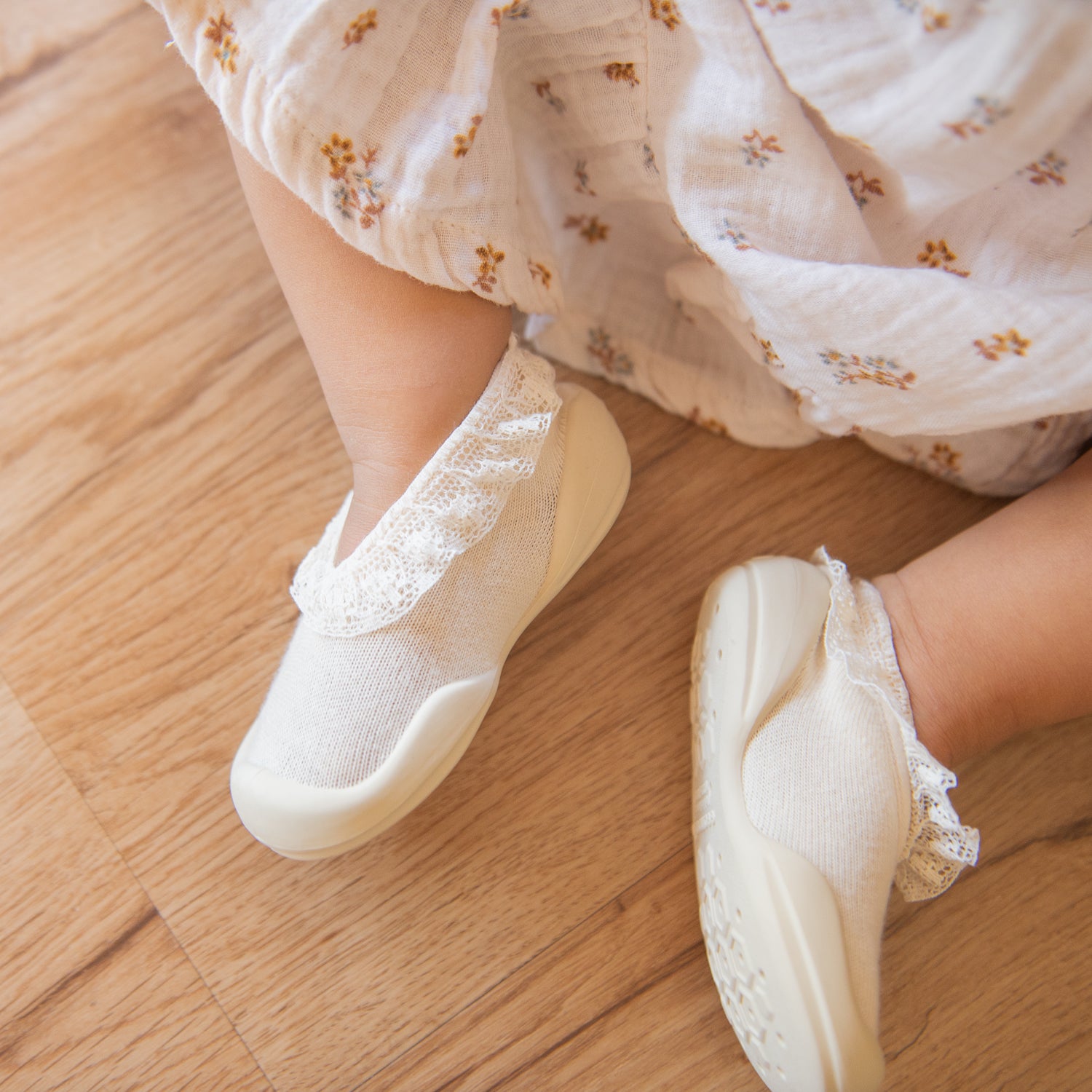 Sweet Latte Lace Baby Shoes | First Walker Toddler Shoes